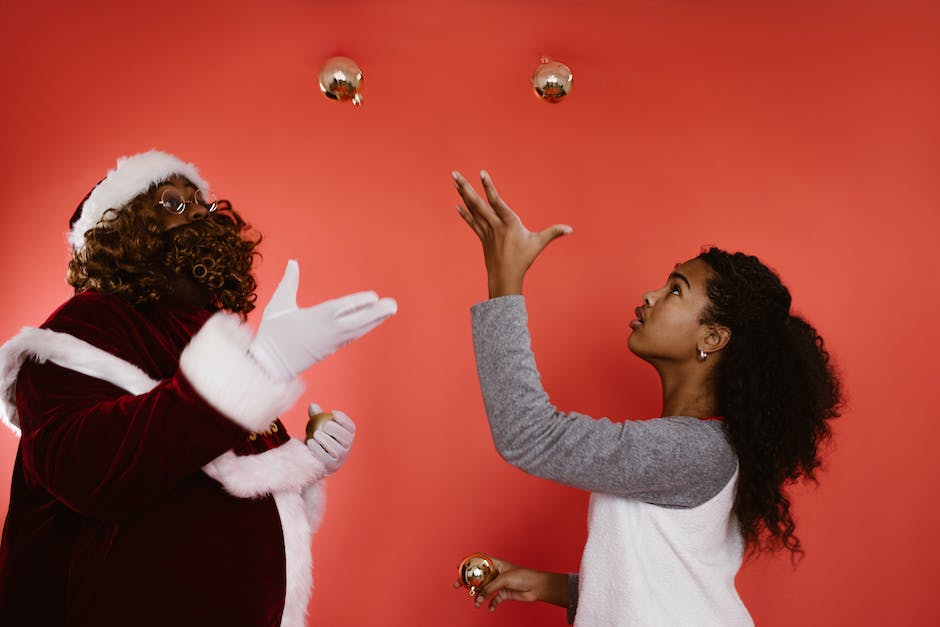 What is an American Christmas like?